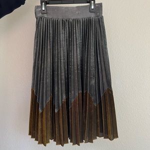 Anthropologie metallic pleated skirt